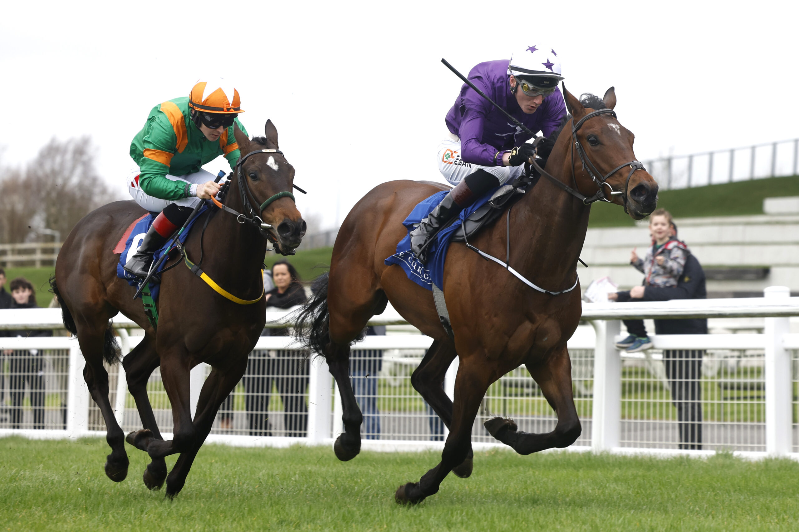 ARIZONA BLAZE LOOKS HOT STUFF IN SANDY LANE